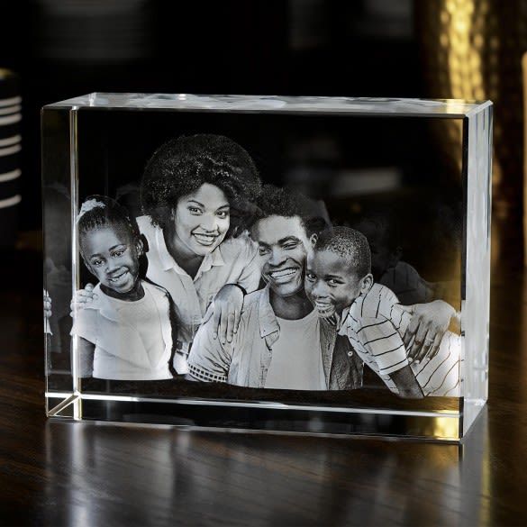 2D/3D Laser Engraved Crystal Cube Photo Frame with 1-4 People