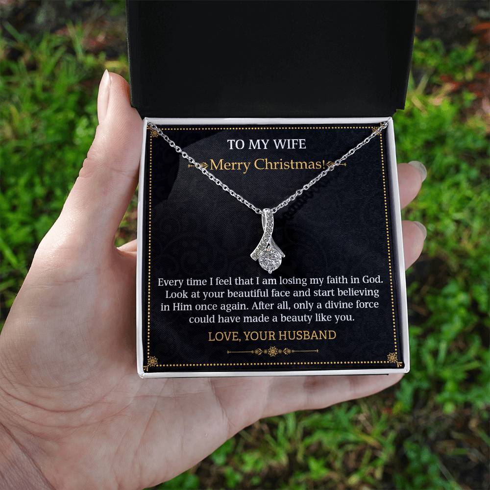 Alluring Beauty Necklace To my Wife Merry Christmas